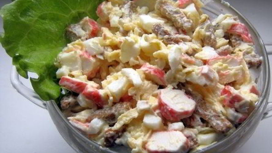 Рецепт салата обалденного с сухариками