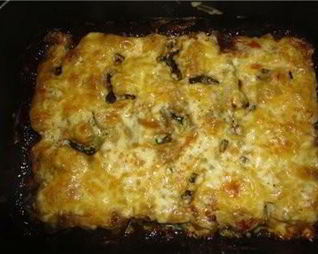 Мясо с сыром и майонезом под шубой