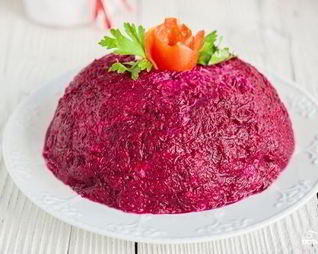 Селедка под шубой без картошки с яблоком