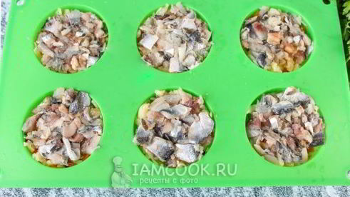 заливная килька под шубой