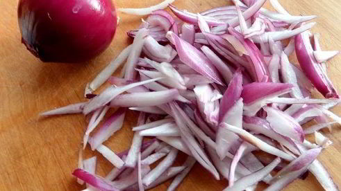 салат с брокколи и дайконом