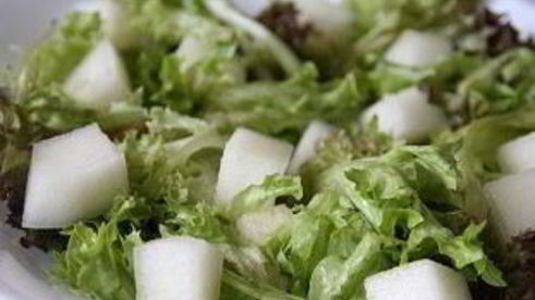 салат с дыней и креветками