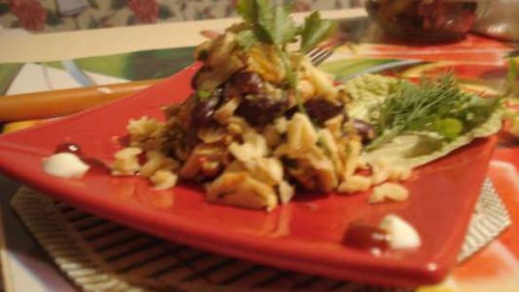 Рецепт Салата с фасолью и крабовыми палочками