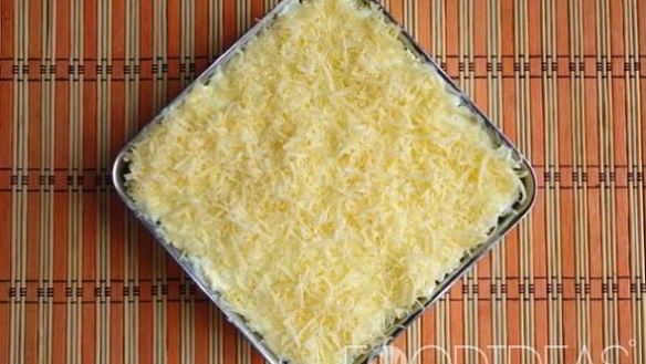 Рецепт Салата с копченой курицей и грибами