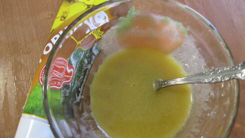 салат с тунцом и моцареллой