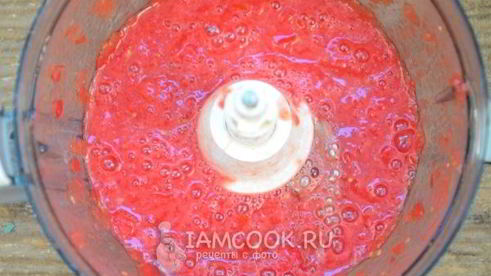 салат со скумбрией на зиму