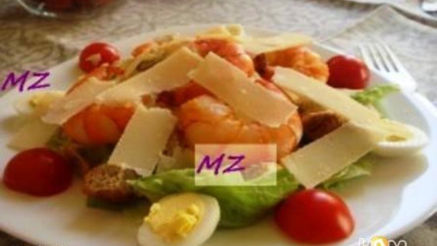 Рецепт салата цезарь с креветками