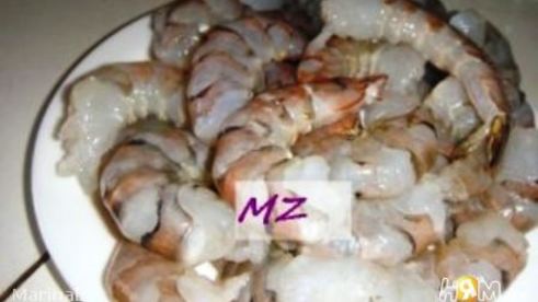 салат цезарь с креветками