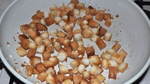 цезарь с пекинской капустой