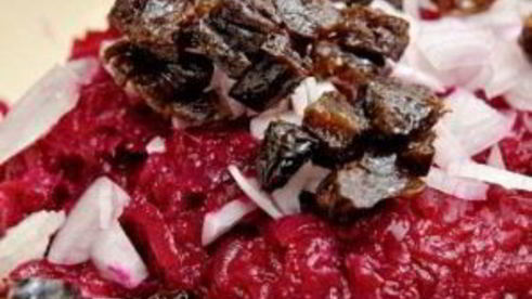 свекольный салат с черносливом и грецкими орехами