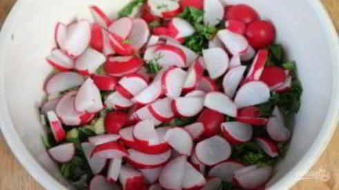 свежий салат с плавленым сырком