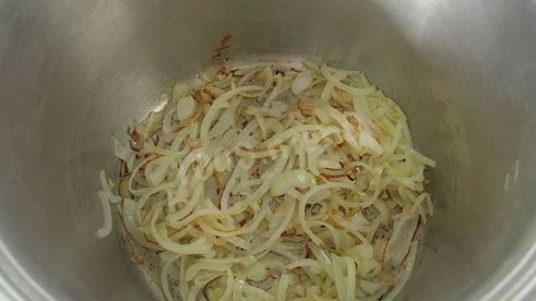 теплый салат из брюссельской капусты