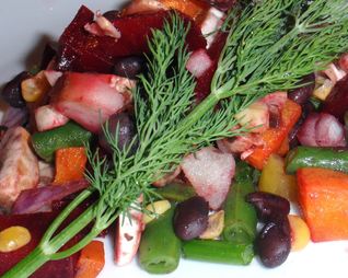 Винегрет с фасолью и кукурузой