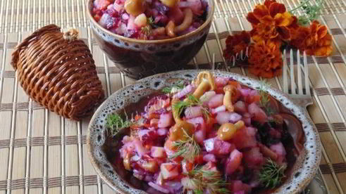 винегрет с маринованными опятами