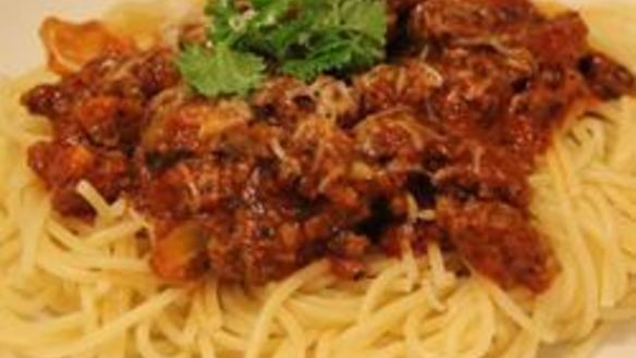 Рецепт Итальянского мясного томатного соуса