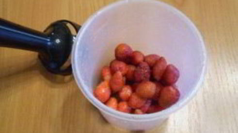 клубничный соус