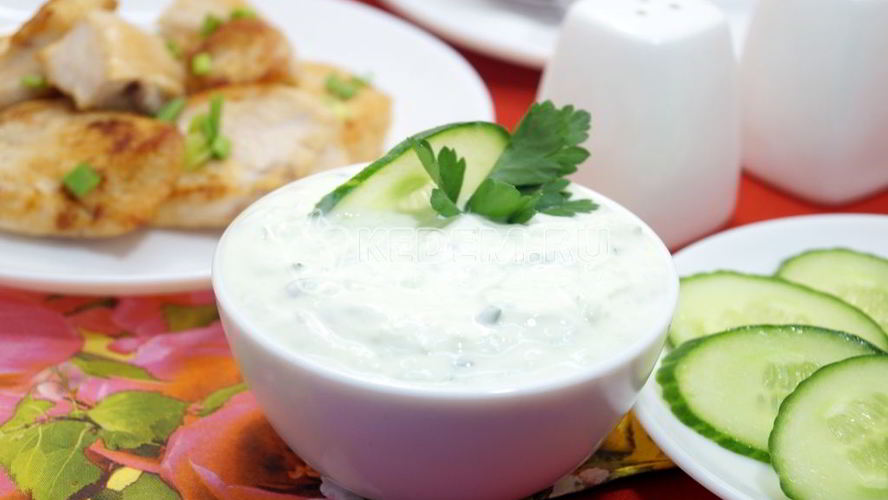 Рецепт сметанного соуса весеннего