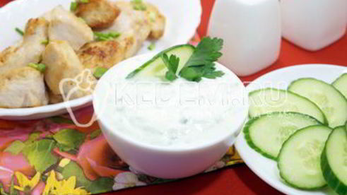 сметанный соус весенний