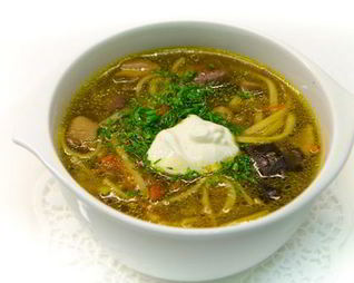 Ароматный грибной суп с вермишелью