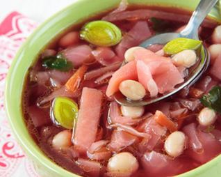 Борщ с белой фасолью и пореем