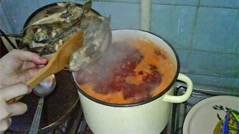 борщ с бычками и фасолью