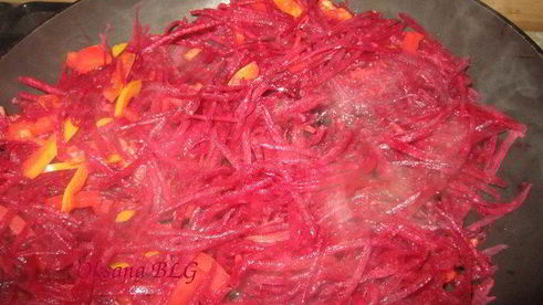 борщ с пампушками