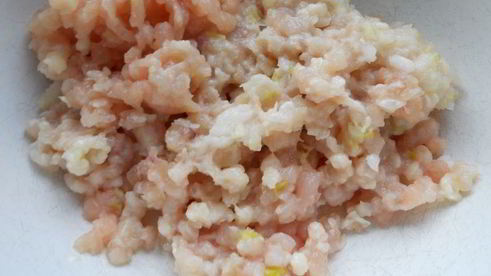 борщ с пельменями