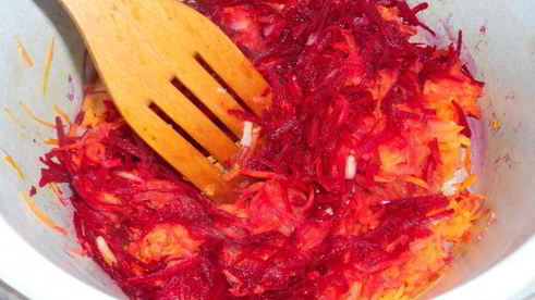 борщ с пельменями