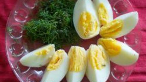 ботвинья — борщ из листьев молодой свеклы