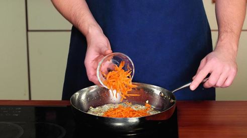 классический борщ на говяжьей грудинке