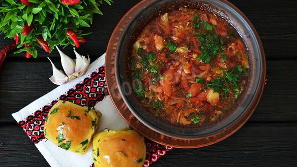 Рецепт Классического борща со свеклой и курицей на томатном соке