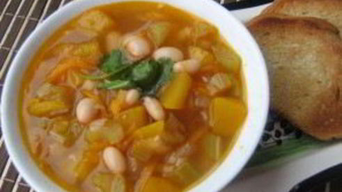 фасолевый суп на курином бульоне