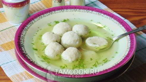 куриный бульон с галушками из лаваша