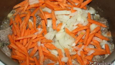 рагу с телятиной на курином бульоне