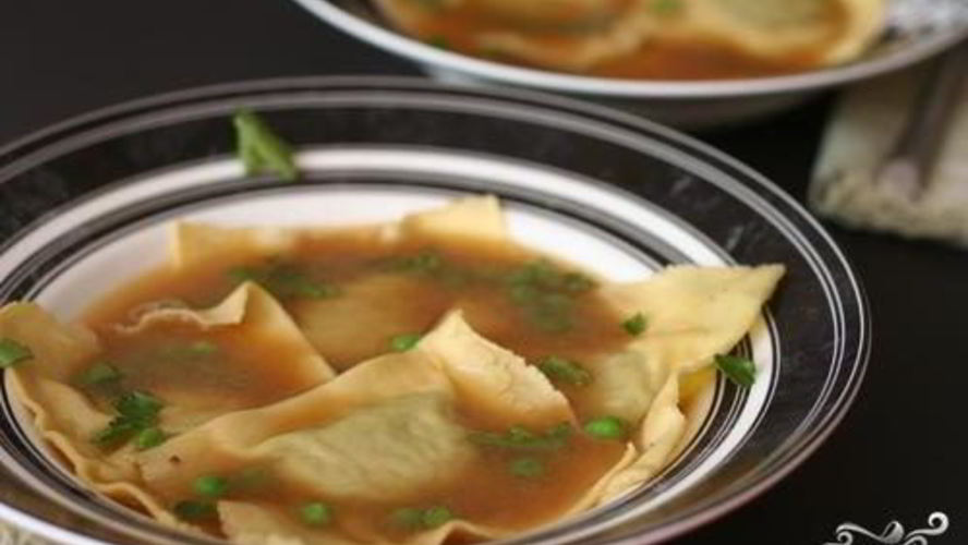 Рецепт равиолей с зеленым горошком в лимонном бульоне