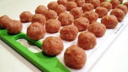 суп с фрикадельками на курином бульоне