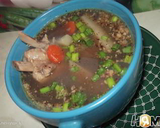 Гороховый суп с грецким орехом