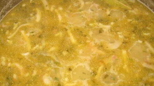 гороховый суп с грудинкой