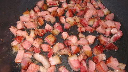 гороховый суп с копченой грудинкой