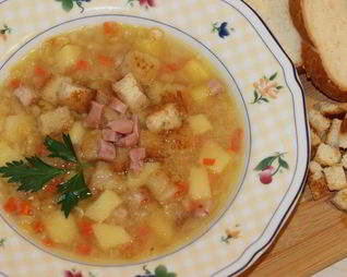 Гороховый суп с копченой курицей
