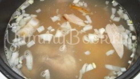 гороховый суп с копченостями из мультиварки