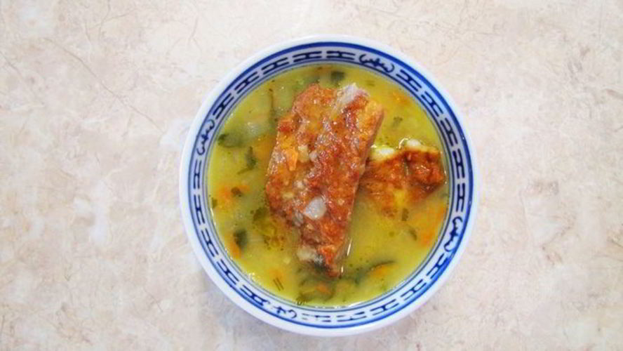 Рецепт горохового супа с копчеными ребрышками