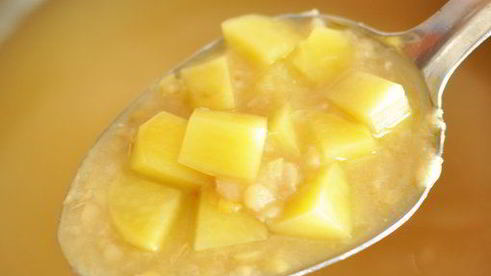 суп гороховый с копчеными ребрышками