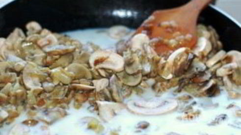 грибной крем-суп по-фламандски