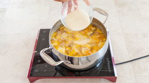 грибной суп с манной крупой