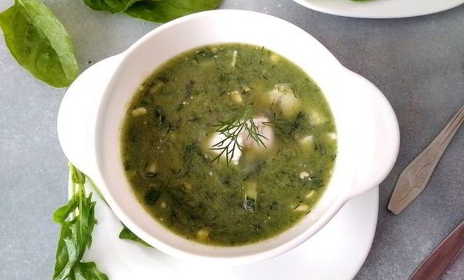 Холодник на квасе со шпинатом