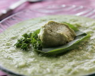 Холодный суп из свежих огурцов