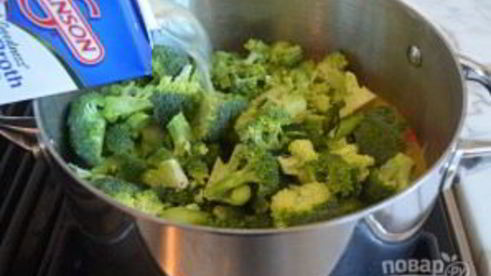 крем-суп с брокколи и сыром