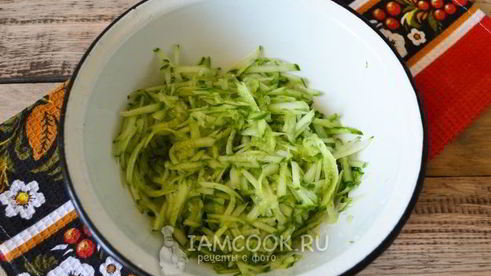 сыроедческая окрошка