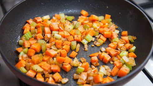 легкий куриный суп с овощами